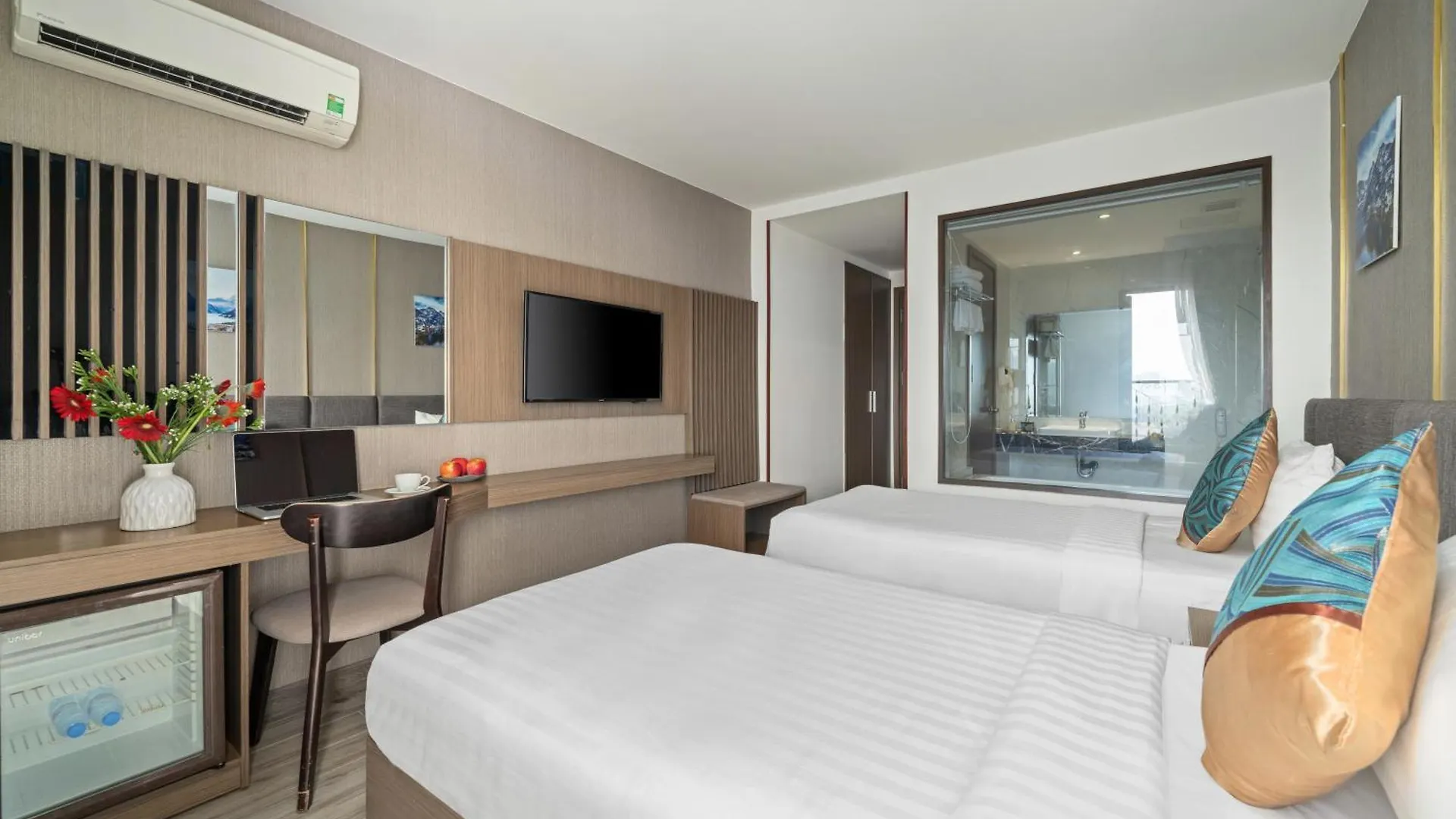 Sochi Hotel Нячанг