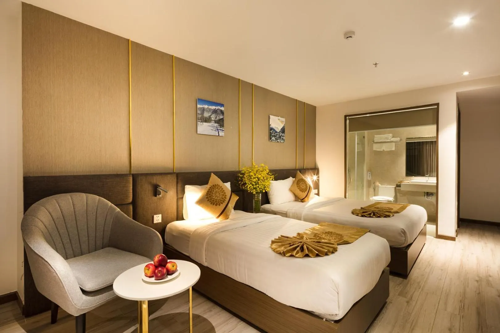 Sochi Hotel Нячанг