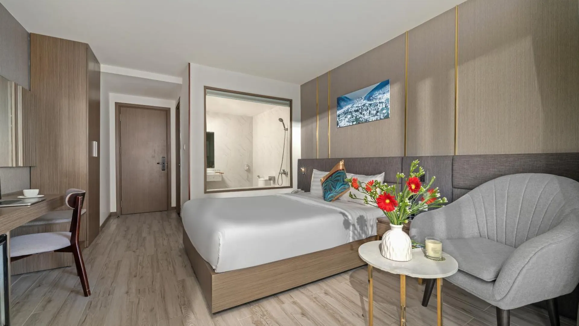 Sochi Hotel Να Τρανγκ