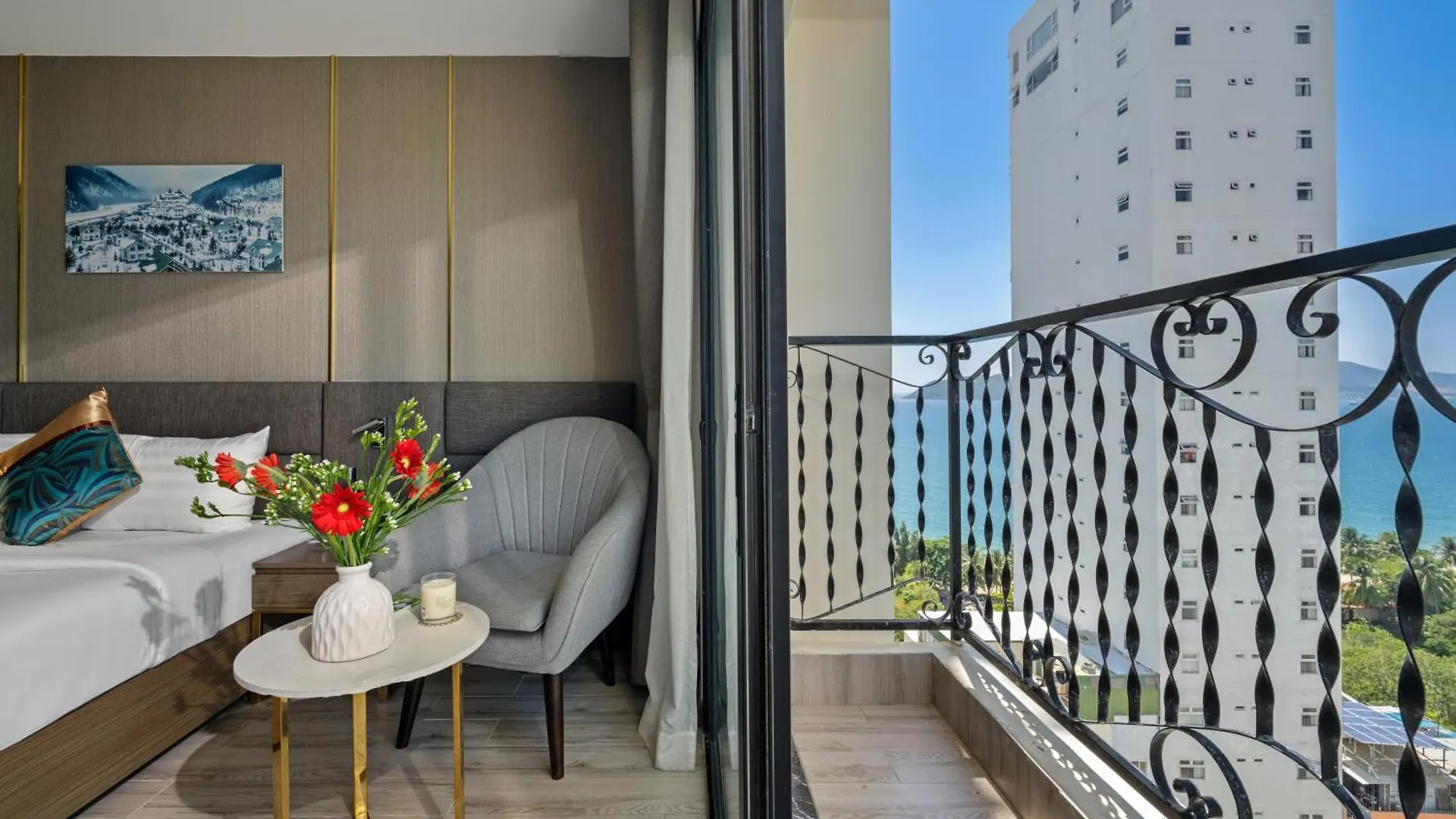 Sochi Hotel Να Τρανγκ